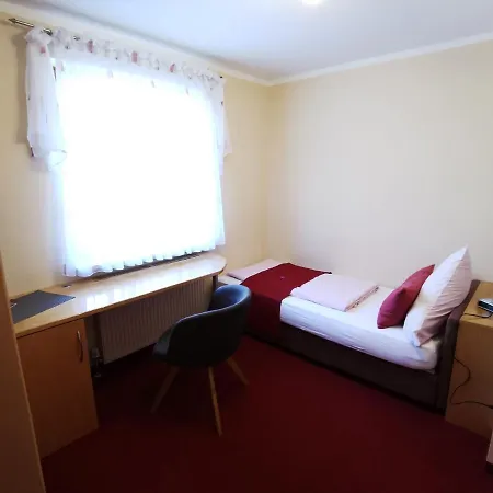 Guest house Gaestehaus Koeglmaier 3*