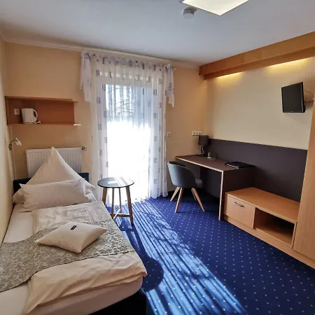 Gaestehaus Koeglmaier Guest house 3*